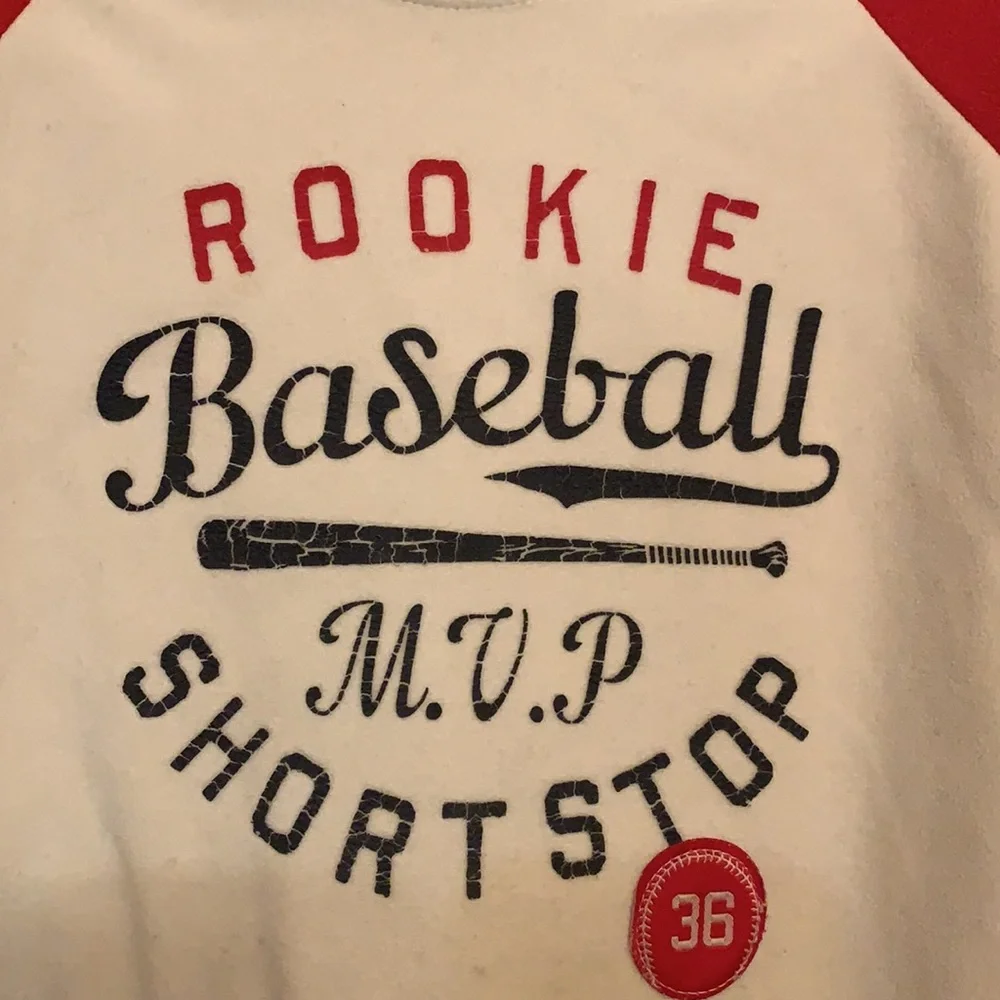 Carter’s size 6 boy’s top shirt long sleeve micro fleece baseball rookie graphic